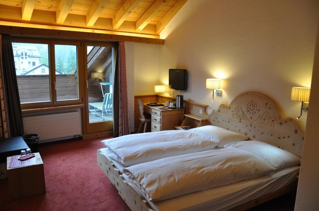 Hotel Seraina Sils Maria Ruang foto
